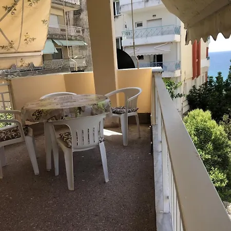 Aiora Apartman *